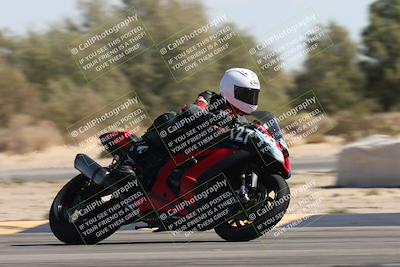 media/Oct-13-2025-Moto Forza (Mon) [[a66d839500]]/2-A Group/Session 4 Turn 7/